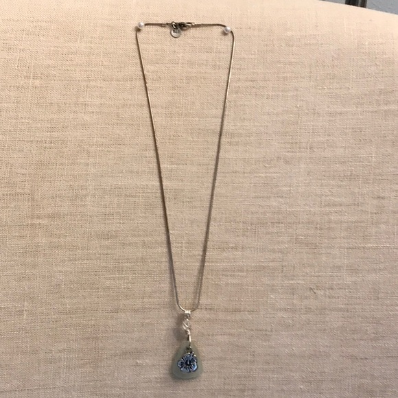 Seaglass & Silver Hibiscus Flower Pendant Necklace - Picture 3 of 4